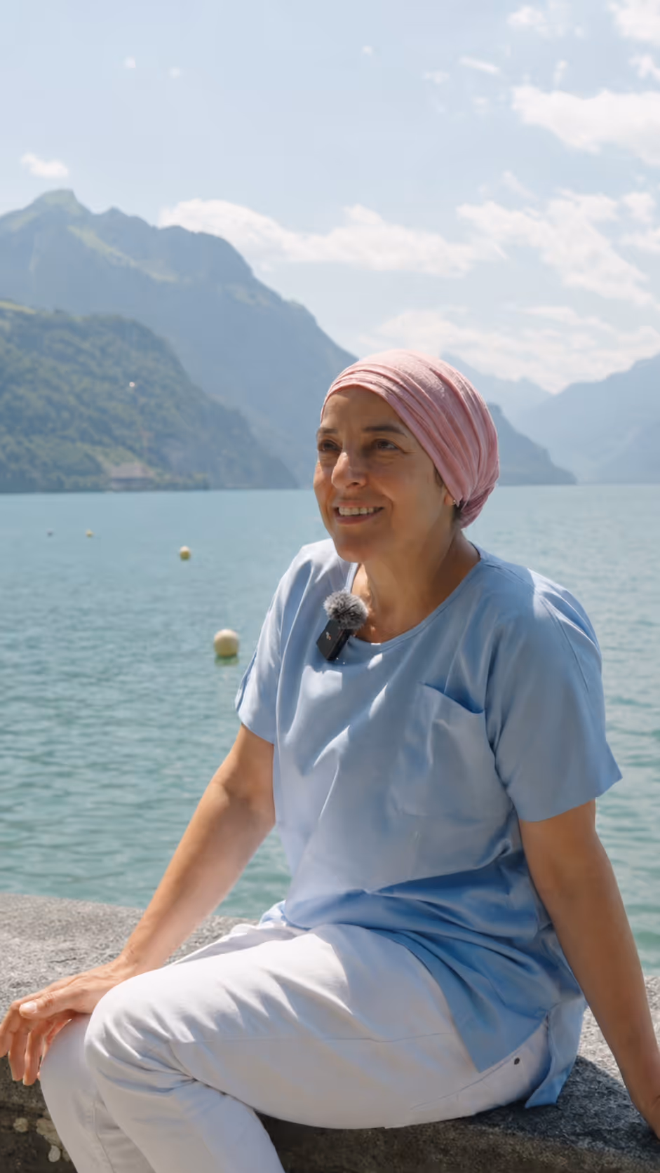 Münever berichtet in einem Video über ihren Wechsel in die Schweiz.
